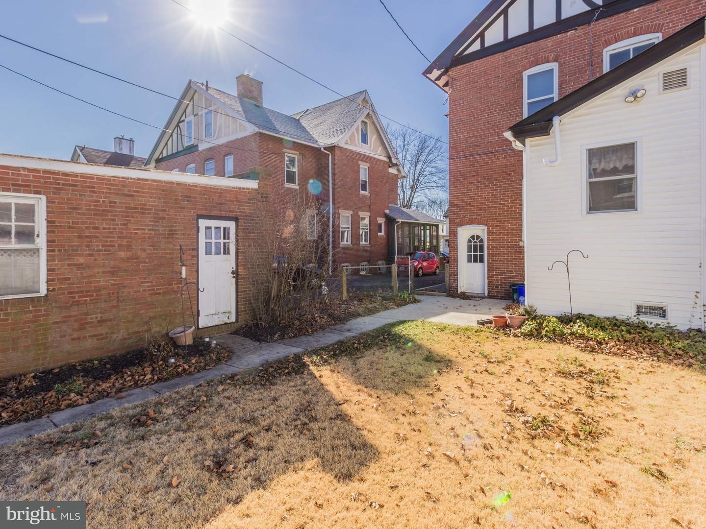 12 6th Avenue Roebling, NJ 08554 - Photo 12 of 25 Garage