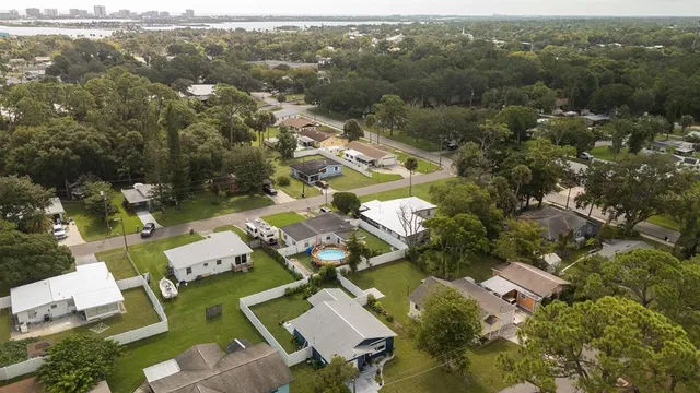 an aerial view of multiple house