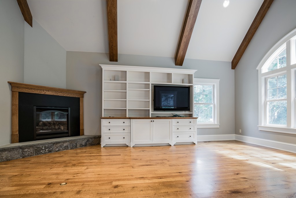 17 Hadley Road Sudbury, MA 01776 - Photo 3 of 29 Gallery Image 3