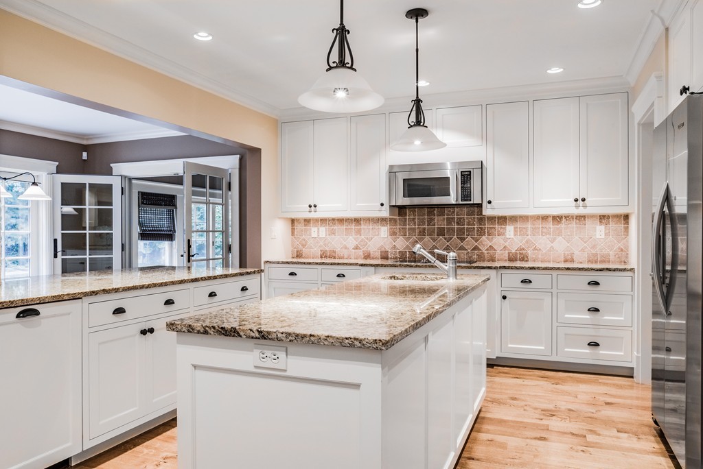 17 Hadley Road Sudbury, MA 01776 - Photo 9 of 29 Gallery Image 9