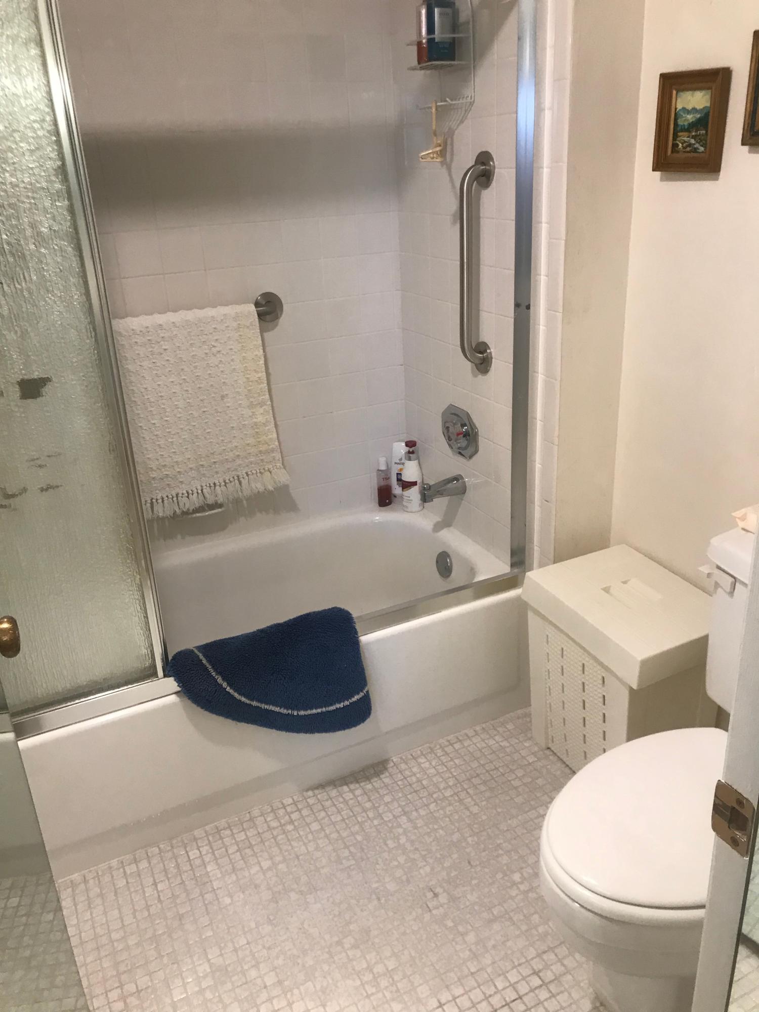 8045 Eastlake Drive, Unit 1D Boca Raton, FL 33433 - Photo 28 of 33 IMG_6553