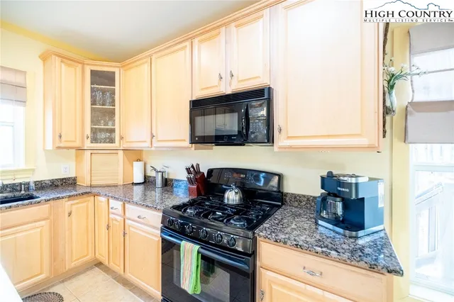 $685,000 | 703 Powder Horn Estates Drive, Deep Gap, NC 28618