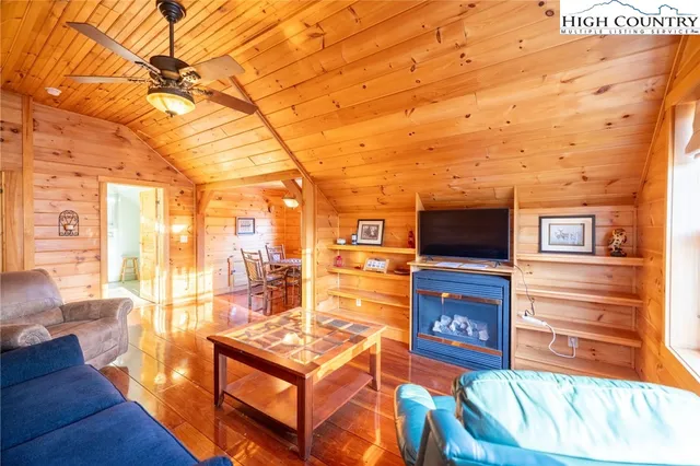 $685,000 | 703 Powder Horn Estates Drive, Deep Gap, NC 28618