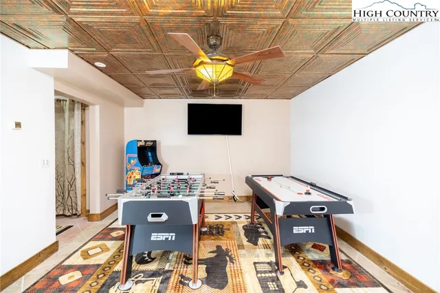 $685,000 | 703 Powder Horn Estates Drive, Deep Gap, NC 28618