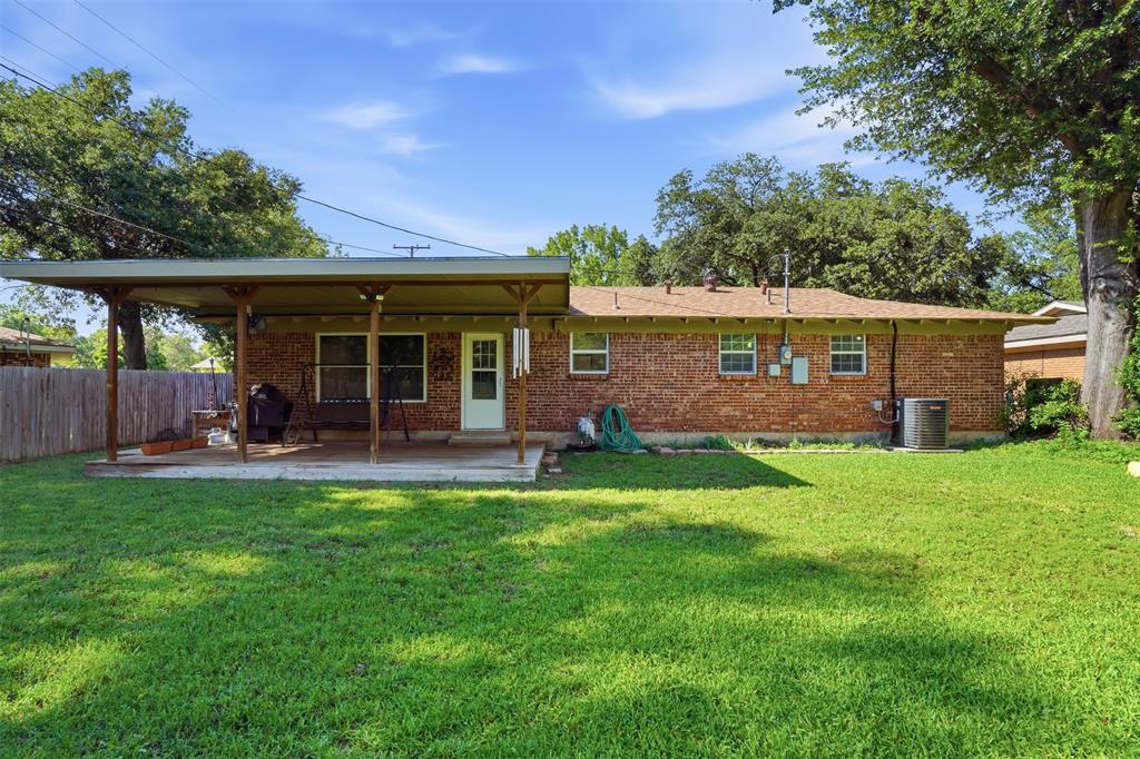 509 Patricia Road Hurst, TX 76053 - Photo 21 of 24