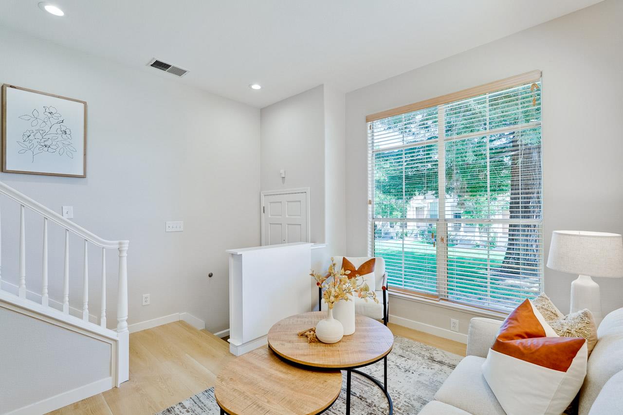 142 Pacchetti Way Mountain View, CA 94040 - Photo 6 of 50