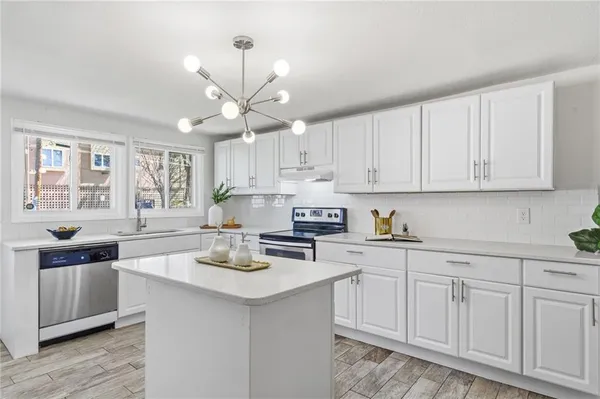 $279,950 | 4315 Jarboe Street, Kansas City, MO 64111