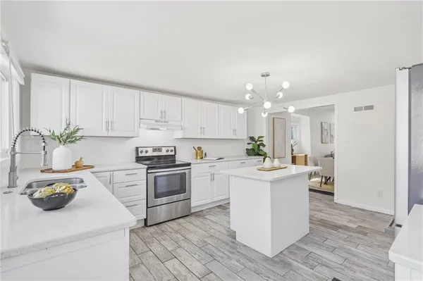 $279,950 | 4315 Jarboe Street, Kansas City, MO 64111