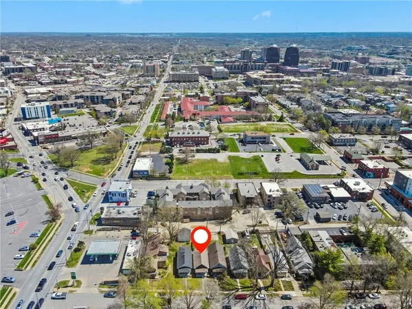 $279,950 | 4315 Jarboe Street, Kansas City, MO 64111