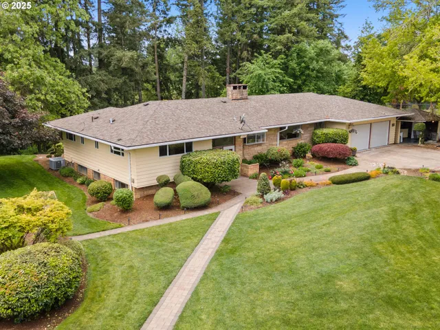 $689,500 | 11946 Southeast Boyer Road, McMinnville, OR 97128