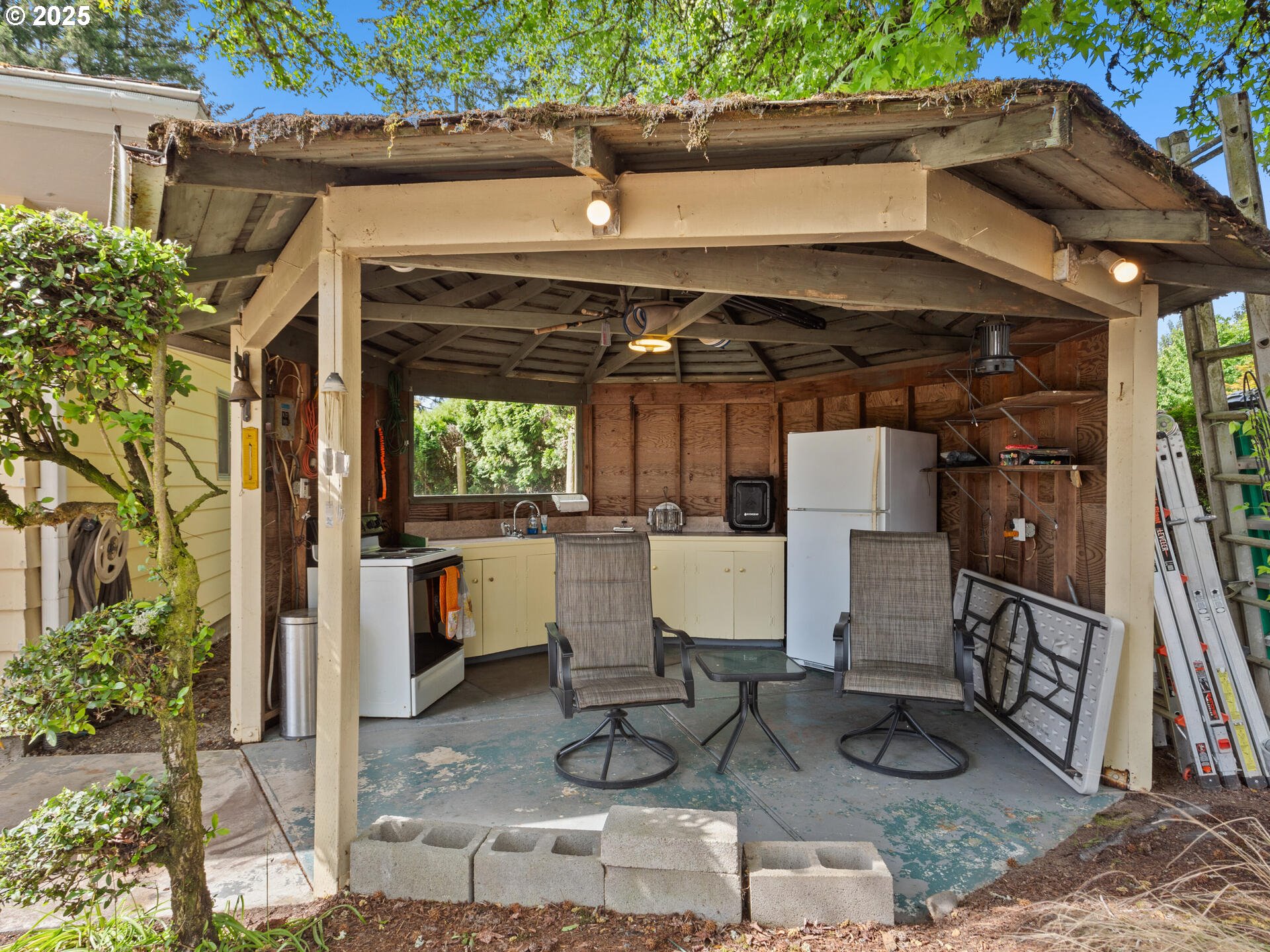 11946 Southeast Boyer Road McMinnville, OR 97128 - Photo 11 of 47