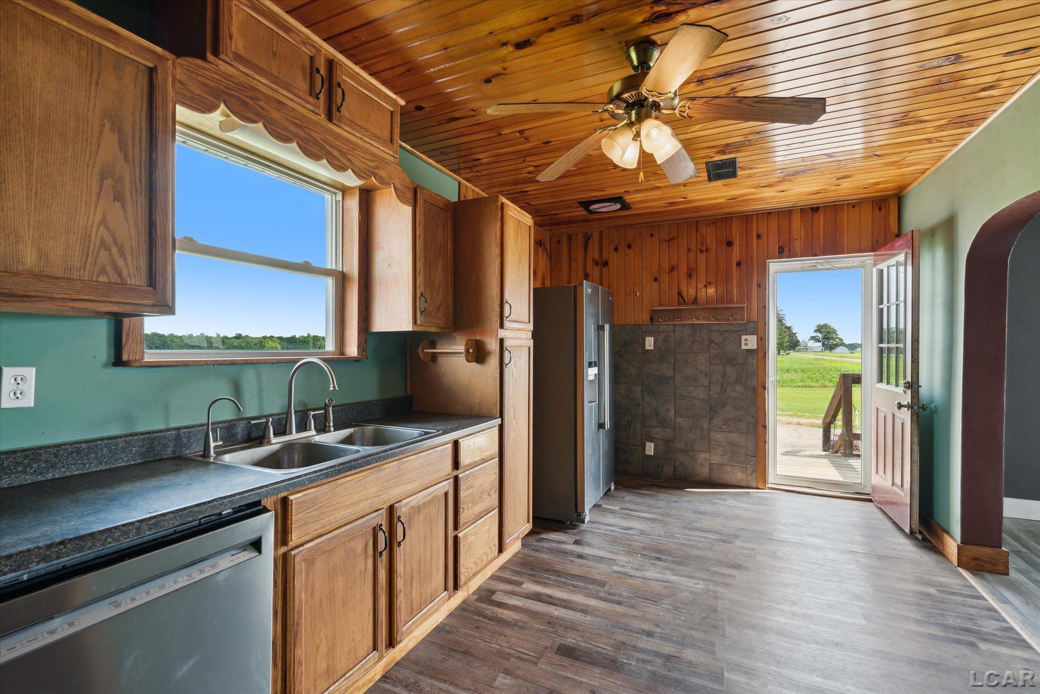 14211 Gilbert Road Waldron, MI 49288 - Photo 17 of 50