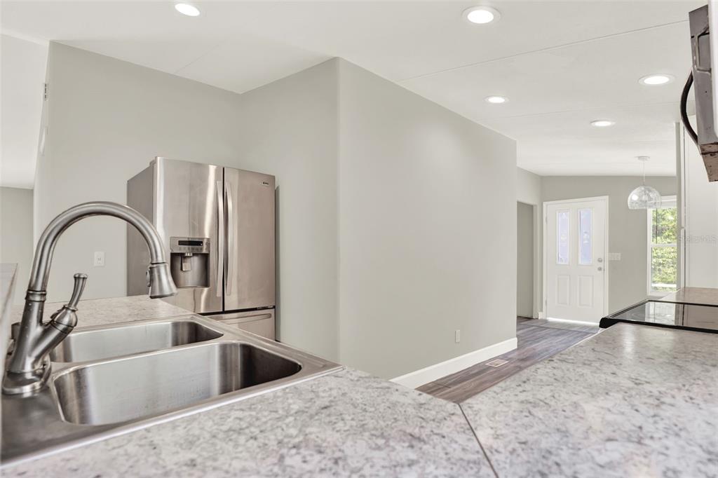 107 Riverside Trail Satsuma, FL 32189 - Photo 15 of 47 Gallery Image 15