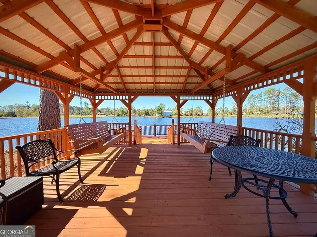 $699,900 | 393 Douglas Highway, Hazlehurst, GA 31539