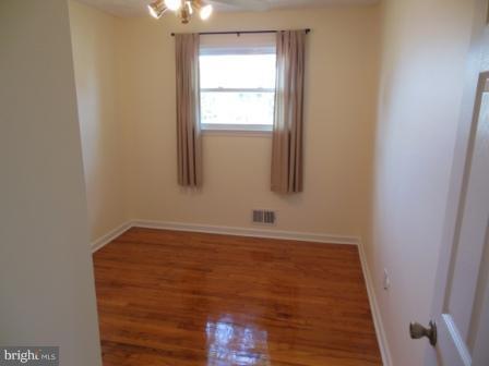 119 Cedar Hill Road Brooklyn, MD 21225 - Photo 5 of 20 Bedroom