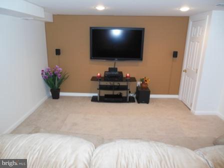 119 Cedar Hill Road Brooklyn, MD 21225 - Photo 7 of 20 Family Room