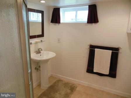 119 Cedar Hill Road Brooklyn, MD 21225 - Photo 9 of 20 Bath