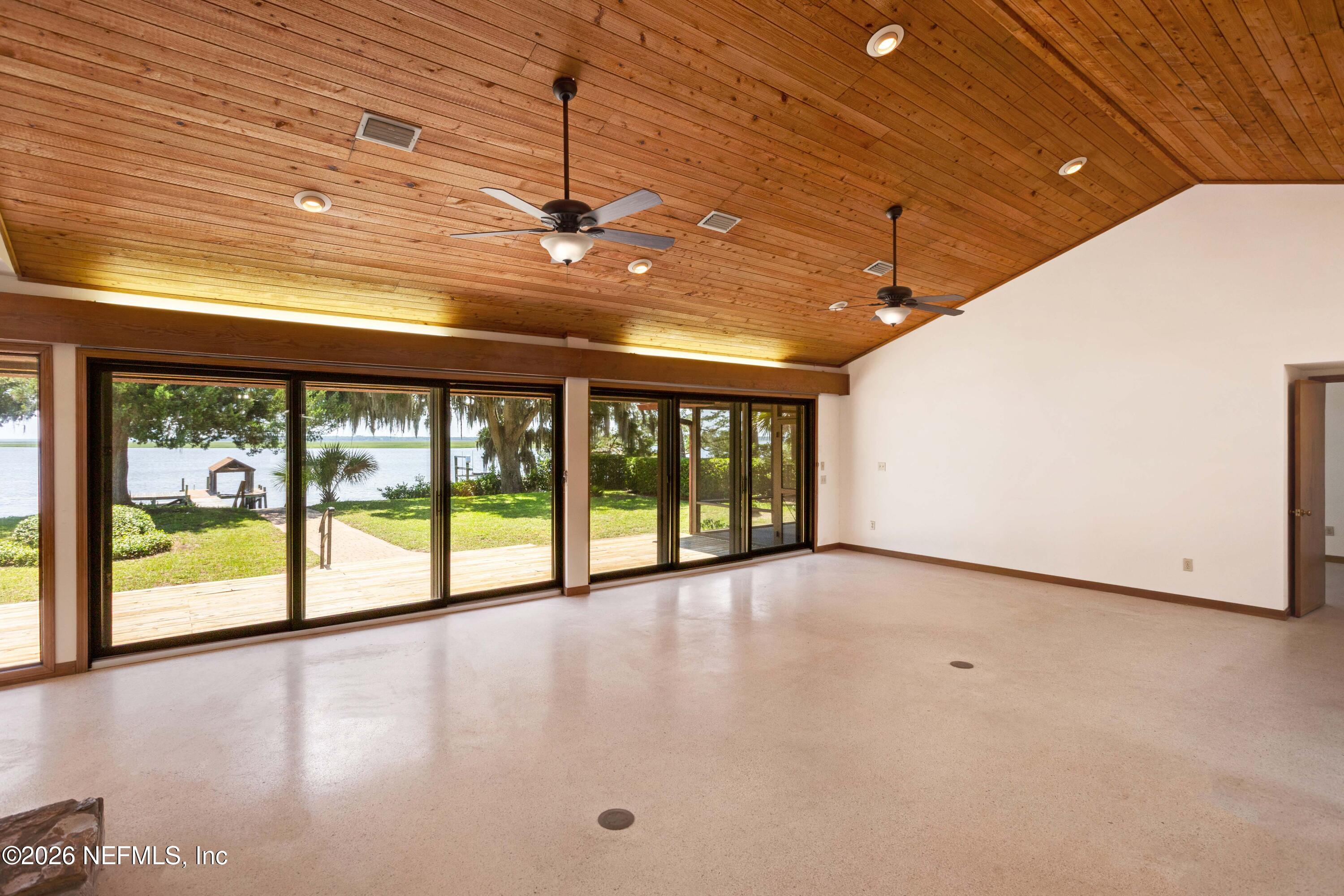 1209 Manucy Road Fernandina Beach, FL 32034 - Photo 11 of 37 1209Manucy_Living1