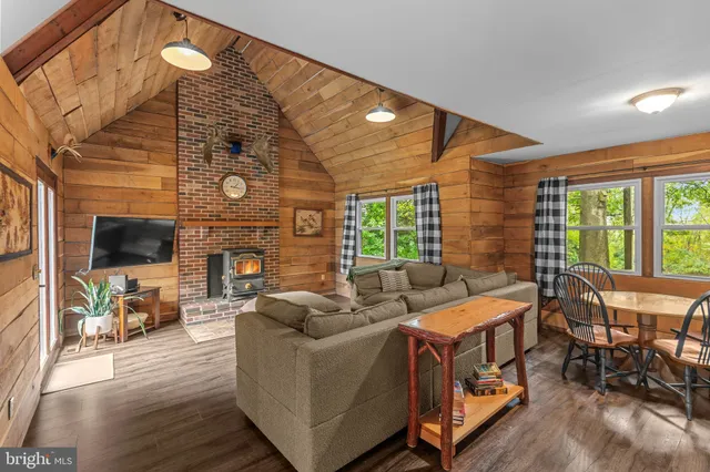 $500,000 | 1003 Jackson Hall School Road, Elkton, MD 21921