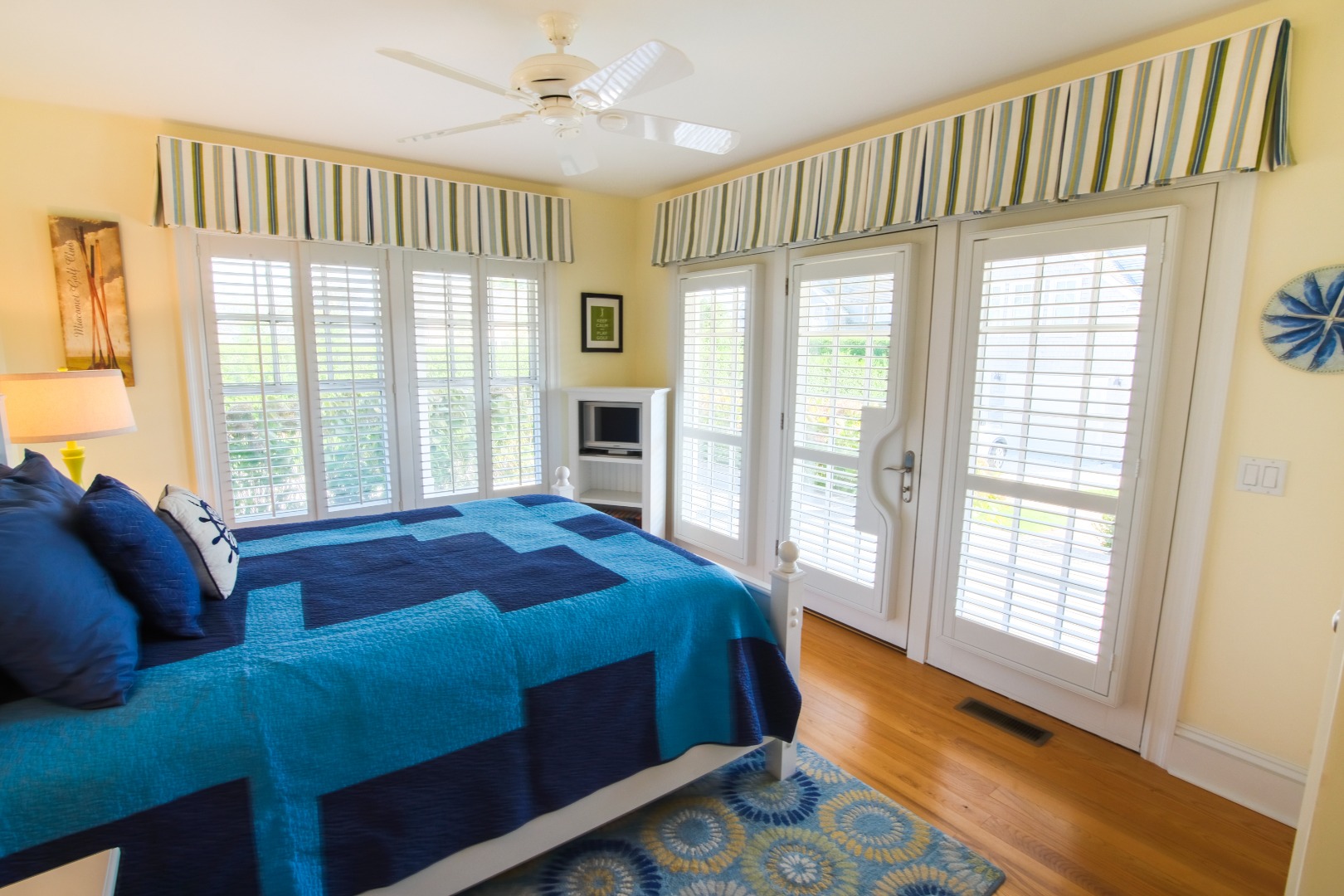 140 Cliff Road Nantucket, MA 02554 - Photo 13 of 30 Gallery Image 13