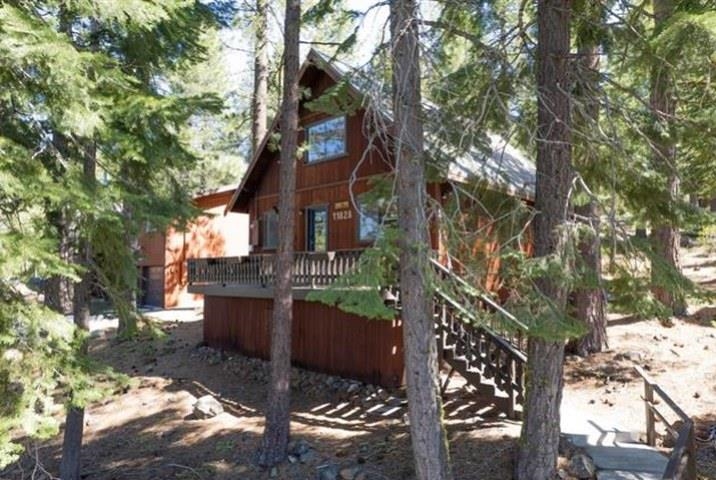 11828 Kitzbuhel Road Truckee, CA 96161 - Photo 17 of 21