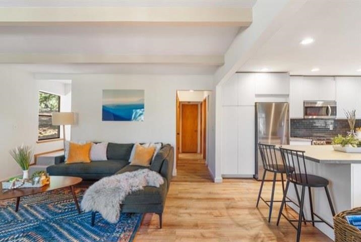 11828 Kitzbuhel Road Truckee, CA 96161 - Photo 4 of 21