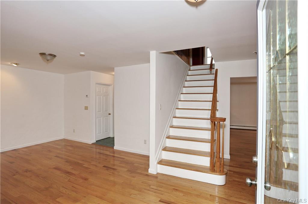 80 Old Quaker Hill Road Monroe, NY 10950 - Photo 5 of 36