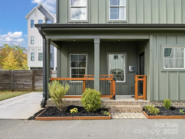 a house view with a outdoor space