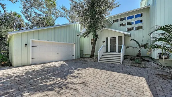 $6,000 | 5310 Hidden Harbor Road, Sarasota, FL 34242