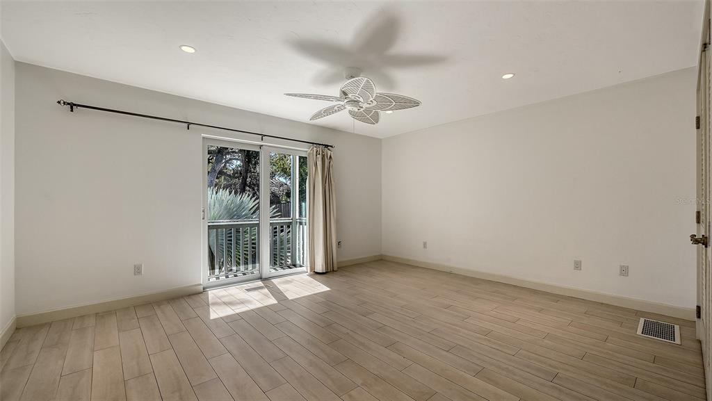 5310 Hidden Harbor Road Sarasota, FL 34242 - Photo 32 of 90