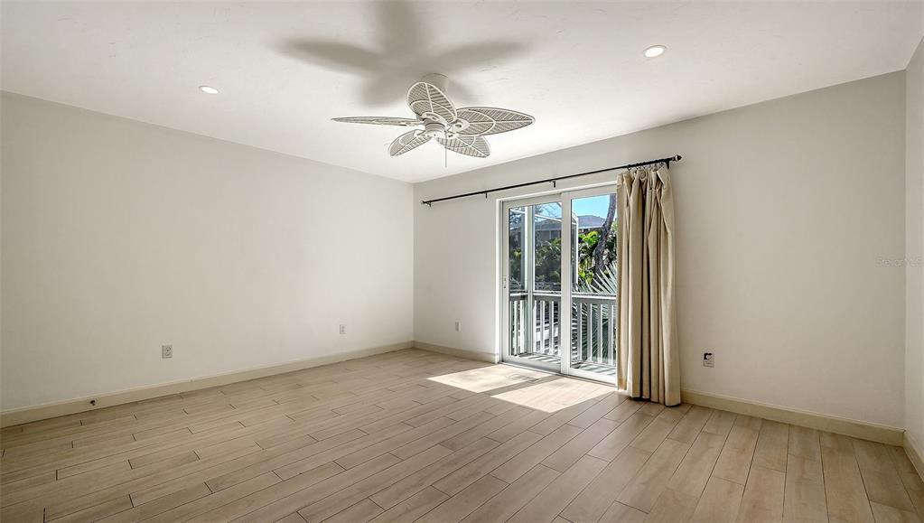 5310 Hidden Harbor Road Sarasota, FL 34242 - Photo 33 of 90