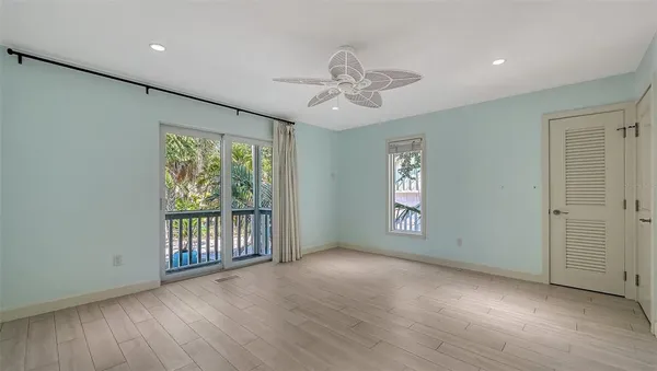$6,000 | 5310 Hidden Harbor Road, Sarasota, FL 34242