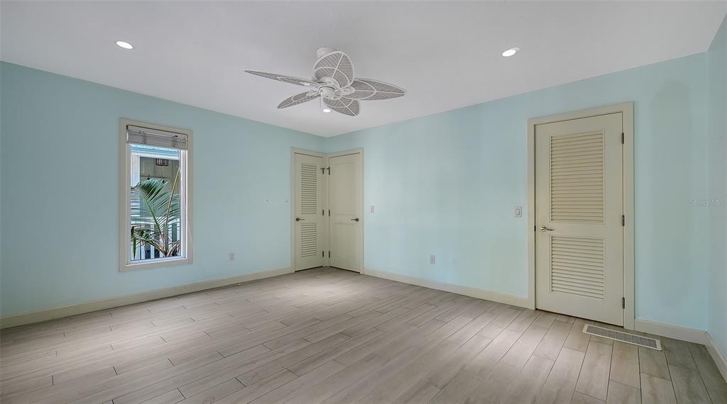 5310 Hidden Harbor Road Sarasota, FL 34242 - Photo 39 of 90