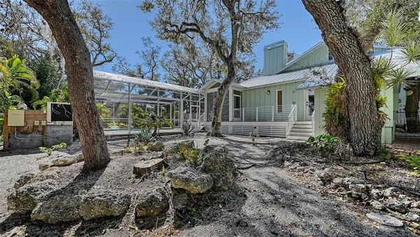 $6,000 | 5310 Hidden Harbor Road, Sarasota, FL 34242