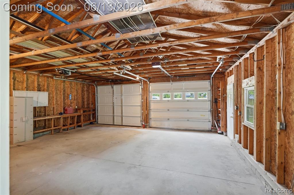 4420 Dublin Road Burton, MI 48529 - Photo 33 of 56