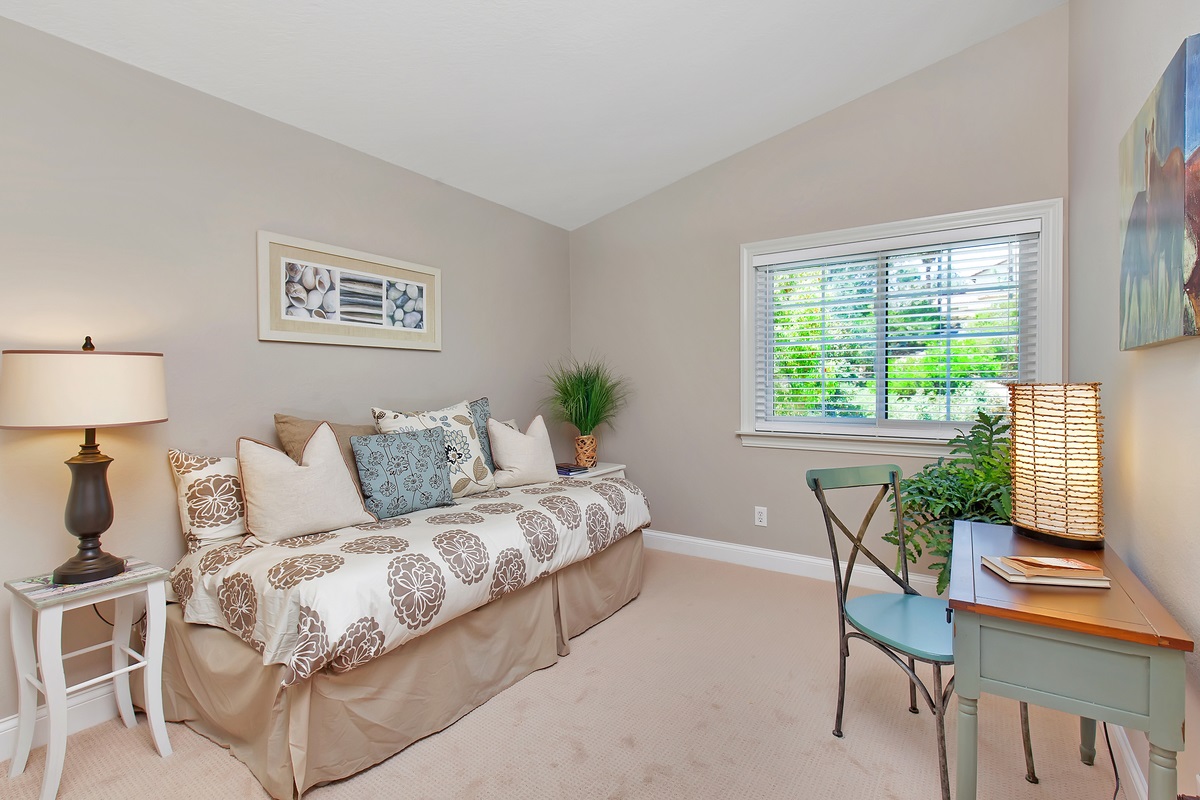 435 Via Malaga Encinitas, CA 92024 - Photo 14 of 25