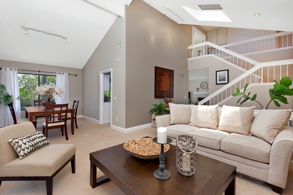 435 Via Malaga Encinitas, CA 92024 - Photo 6 of 25