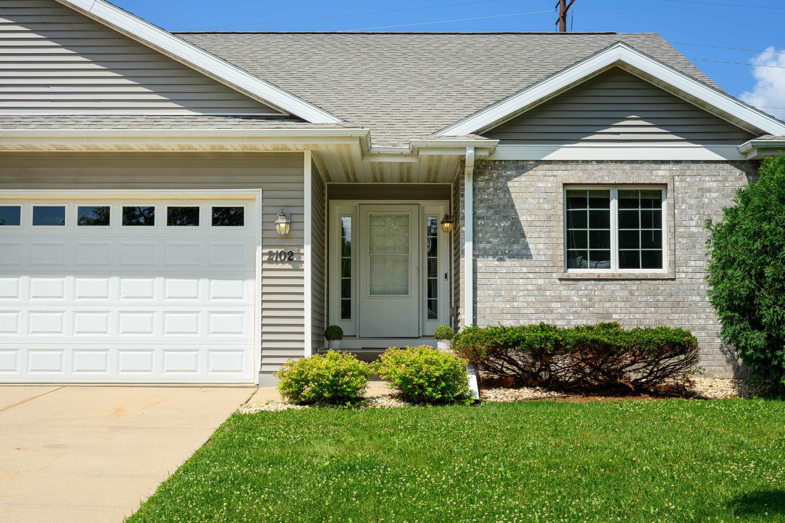 2102 Talc Trail Madison, WI 53719 - Photo 2 of 51