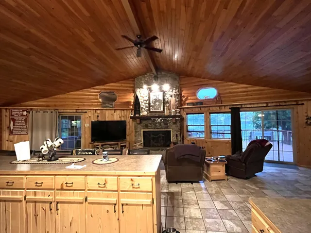 $495,000 | 12970 White Eagle Lane, Kabetogama, MN 56669