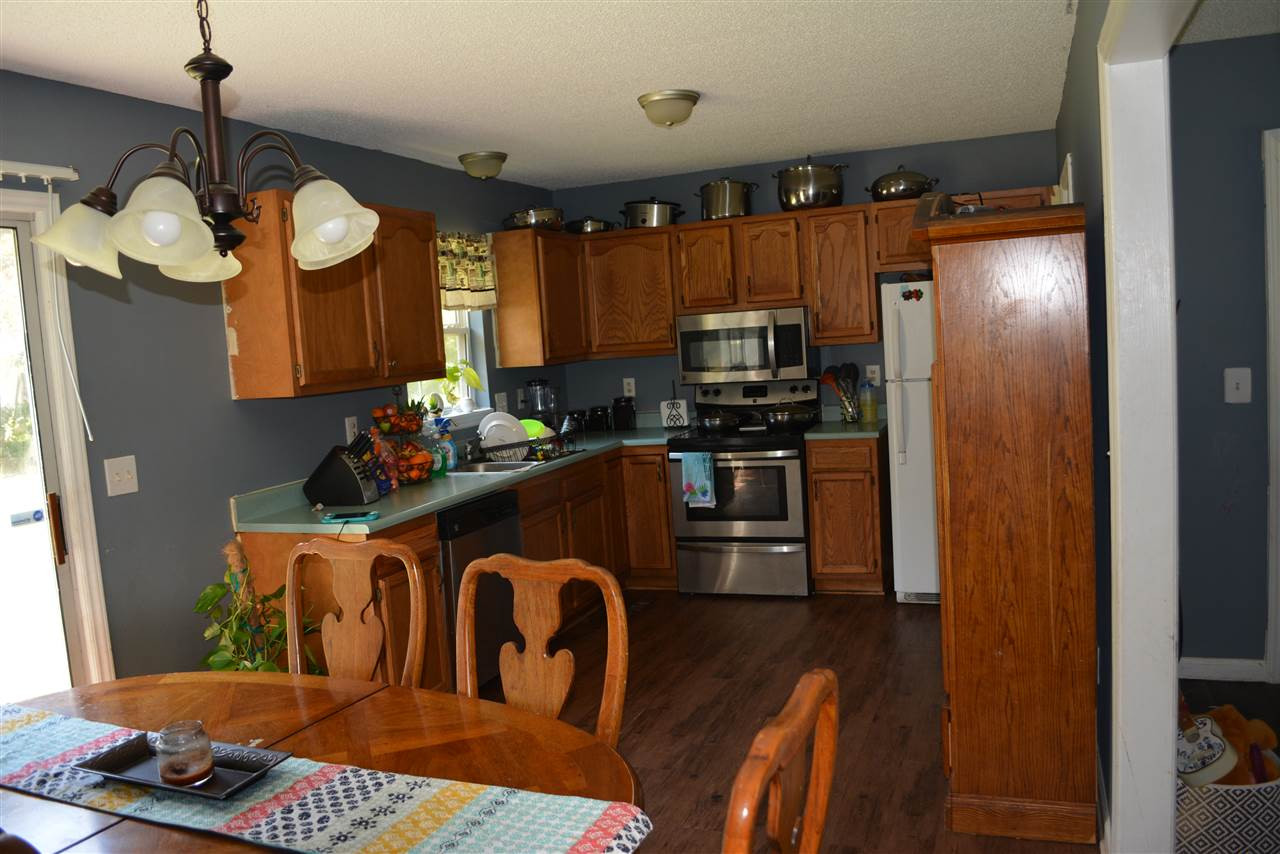 80 Lillian Road Selma, NC 27576 - Photo 5 of 10 Photo 5