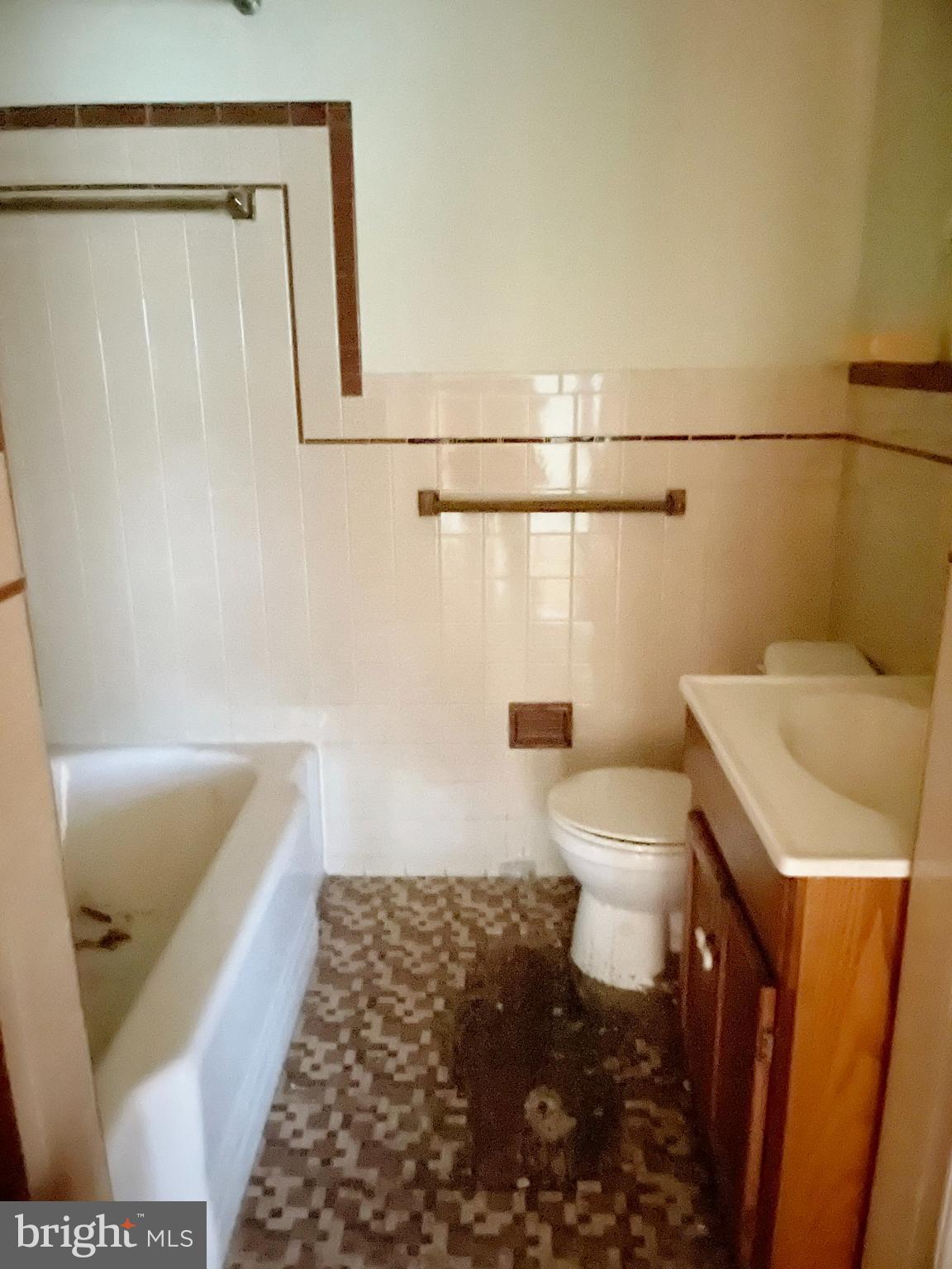 2411 Appleton Road Elkton, MD 21921 - Photo 22 of 35 Hall Bathroom