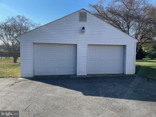 2411 Appleton Road Elkton, MD 21921 - Photo 33 of 35 2 Car Detached Garage with auto openers