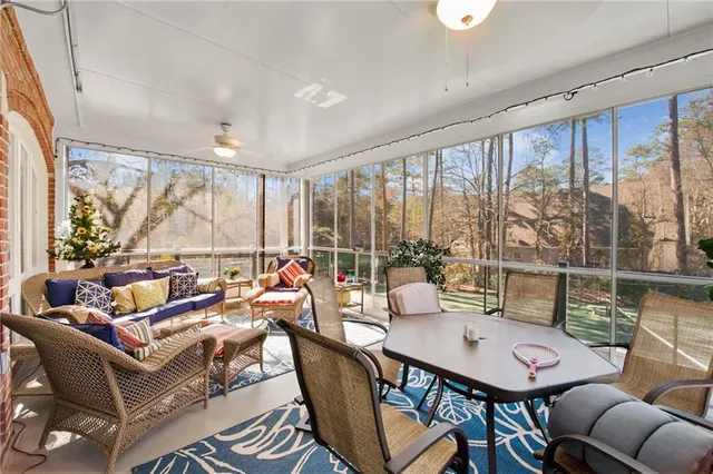 $3,300 | 632 Village Lane South, Mandeville, LA 70471