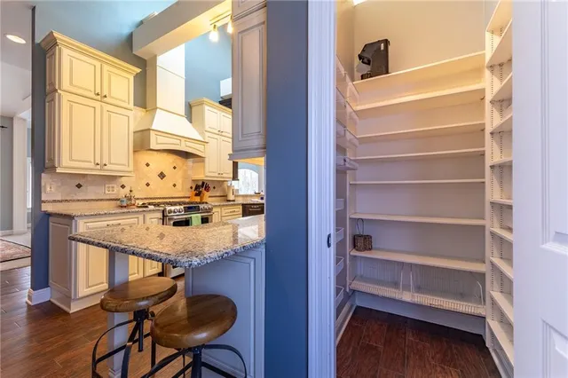 $3,300 | 632 Village Lane South, Mandeville, LA 70471