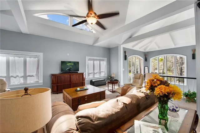 $3,300 | 632 Village Lane South, Mandeville, LA 70471