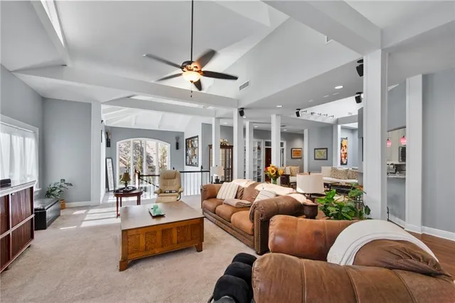 $3,300 | 632 Village Lane South, Mandeville, LA 70471