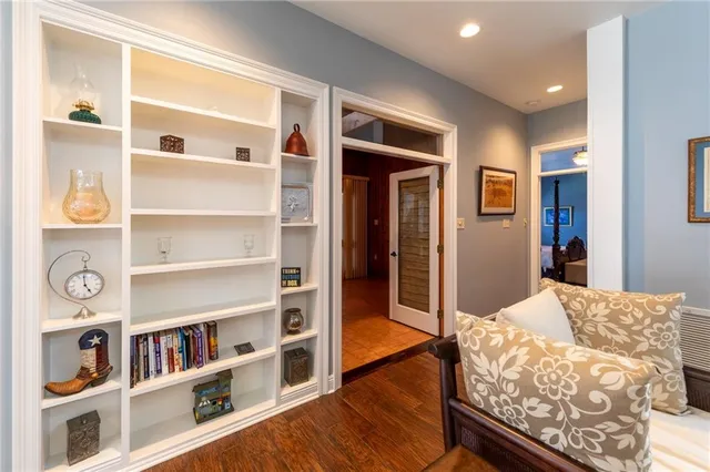 $3,300 | 632 Village Lane South, Mandeville, LA 70471