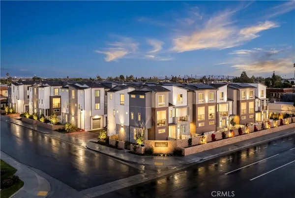 $481,049 | 10002 Central Avenue, Unit 3, Garden Grove, CA 92843