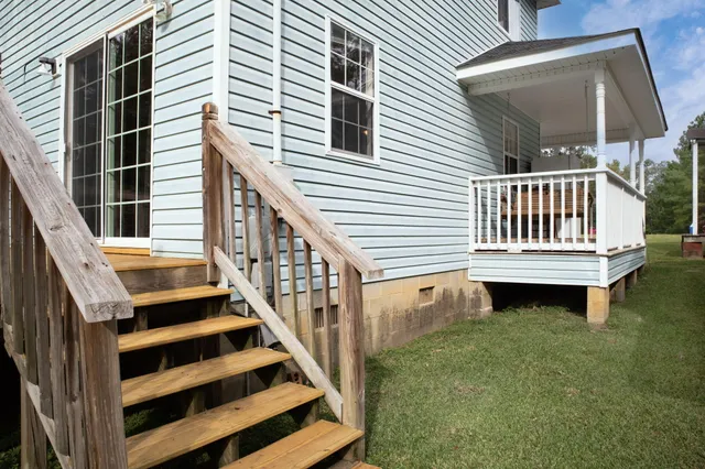 $300,000 | 1085 Lake Drive, Lincolnton, GA 30817