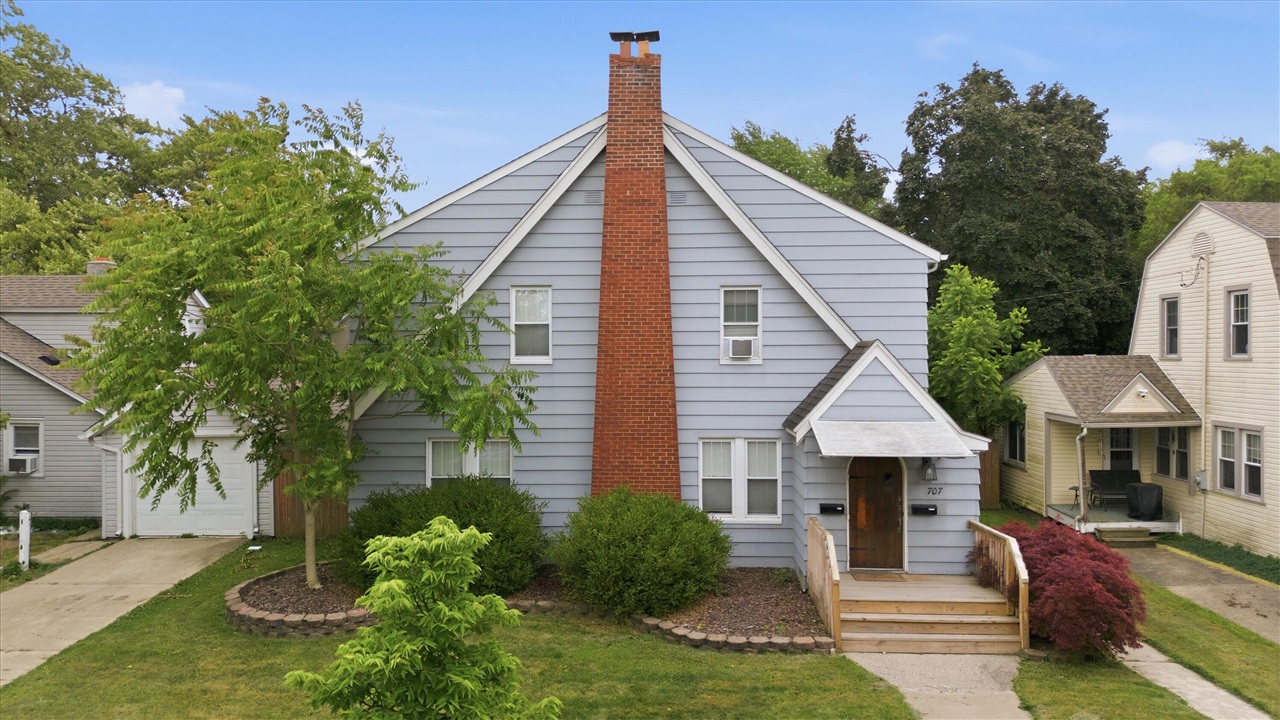 707 Harrison Street, Unit : 2 Monroe, MI 48161 - Photo 2 of 34